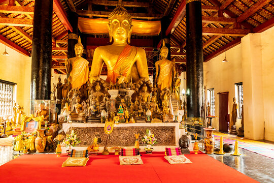 Stupa Wat Visoun In Luang Prabang, Laos.