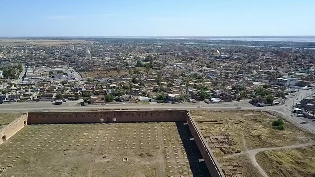aerial footage of Malwiya Mosque in Samarra Iraq