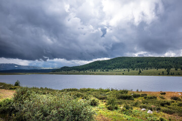 Fototapeta na wymiar lake Uzunkel. Ulagan district, Altai Republic