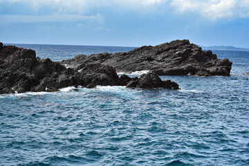 Black ROCK blue ocean