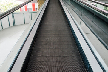linear escalator