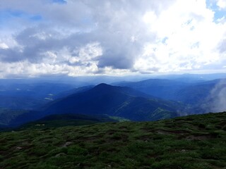 Fototapeta premium mountains and clouds