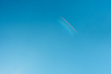 Fototapeta premium 虹がかかった青空