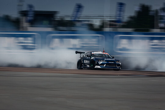 Nissan S16 Silvia AIMOL team James Dean in drift with smoke