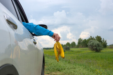 Clogging of roadsides.