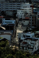 雨上がりの交差点