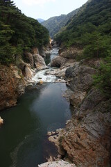 龍王峡。竜がのたうつような形からその名前が付けられた栃木県の渓谷。