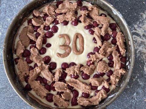 Kuchen backen mit Zahl 30