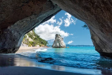 Door stickers Cathedral Cove Scenic Cathedral Cove at Coromandel peninsula in New Zealand