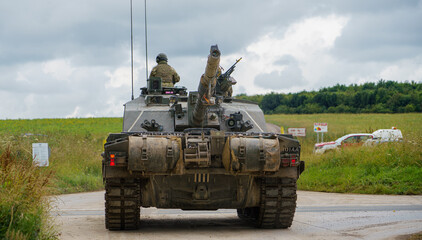 Fototapeta premium British army FV4034 Challenger 2 ii main battle tank on a military battle exercise, Wiltshire UK