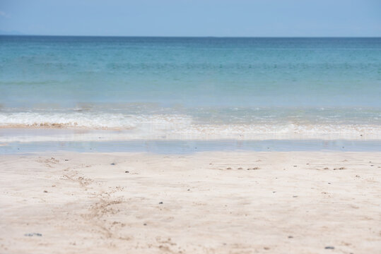 A beautiful tropical sea image, easy to use for summer sales and banner backgrounds1