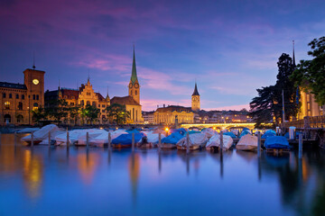 Naklejka na ściany i meble Skyline von Zürich am Abend, Schweiz