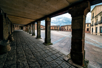 Soportales en Medinacelli. Soria. España. Europa.