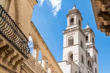 Obraz premium Altamura in the summer sun. Warm Puglia.