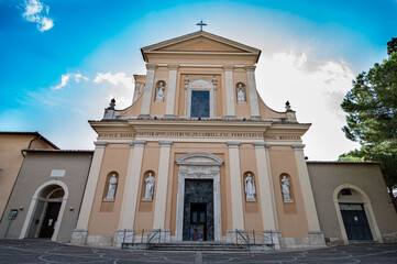 Fototapeta na wymiar church of san valentino patron saint of terni
