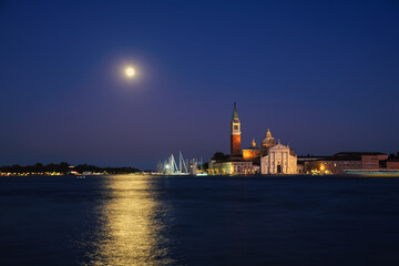 Fototapeta na wymiar Venice, Italy at a beautiful moon light - Venice at night