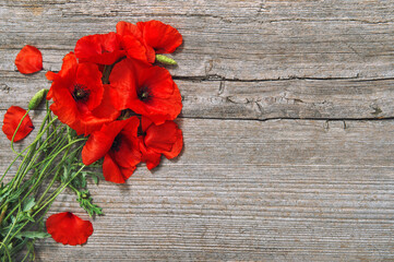 Poppy flowers bouquet rustic wooden background