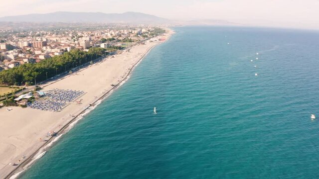 Vista aerea mare Locri
