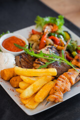 Mediteranisches Gericht 