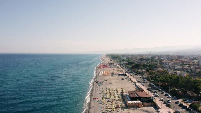 Vista aerea della citt&agrave; di Locri in Calabria