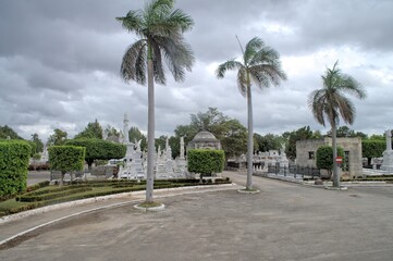Fototapeta na wymiar Cristobal Colon Cemetery in Havana, Cuba