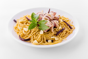 Spaghetti with spicy squid