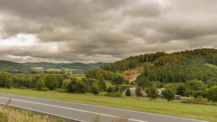 road to the mountains