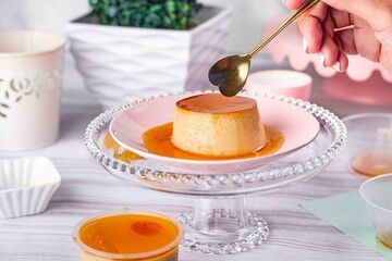 Pudim de leite condensado