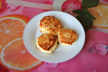 Homemade cheesecakes on a plate