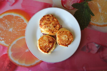 Homemade cheesecakes on a plate