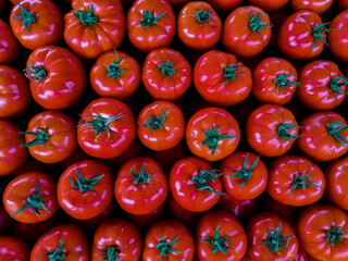Fresh tomatoes on the market