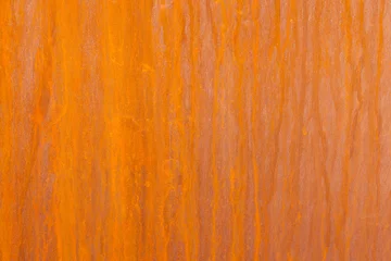 textur aus rostigem eisen, rissige farbe auf einer alten metallischen oberfläche, blech aus rostigem metall mit rissiger und schuppiger farbe, abstrakte rostige metallstruktur. © Евгений Вершинин