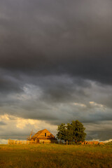 Cloudy Edge to the Day