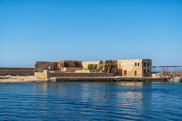 Fototapeta na wymiar historic building in the port of Chania on the Greek island of Crete