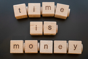 TIME IS MONEY 時は金なり