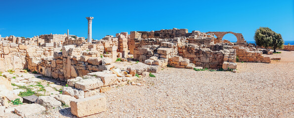 Fototapeta na wymiar Panoramic view of the ruins and arches of the ancient Greek city Kourion (archaeological site) near Limassol, Cyprus