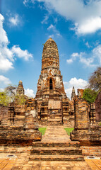 Fototapeta premium Wat Phra Ram temple in Phra Nakhon Si Ayutthaya, Historic City in Thailand