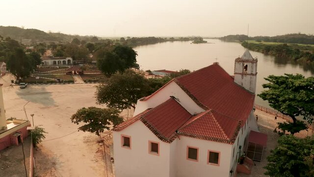 traveling up, Muxima, place of religious worship, Angola, Africa, the Kwanza river in the background