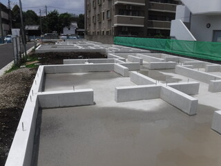 In the middle of construction ～建設途中