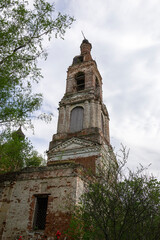 Fototapeta na wymiar an old ruined Orthodox bell tower