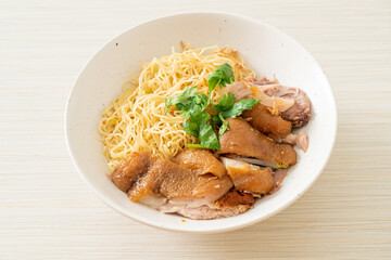 dried stewed pork leg noodles bowl
