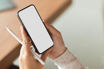 Mock up blank mobile screen while holding stylus pen