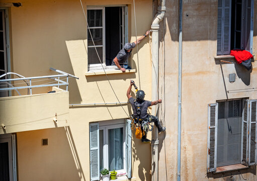 R&eacute;novation ext&eacute;rieure, cordiste