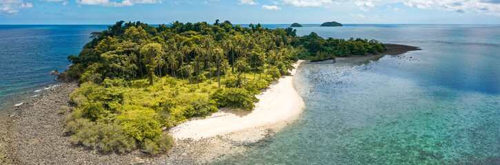 Koh Man Nai in koh Chang, Trat, Thailand
