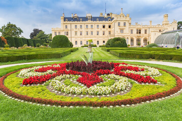 Round flowerbed in he garden of Castle Lednice, Czech Republic © venemama