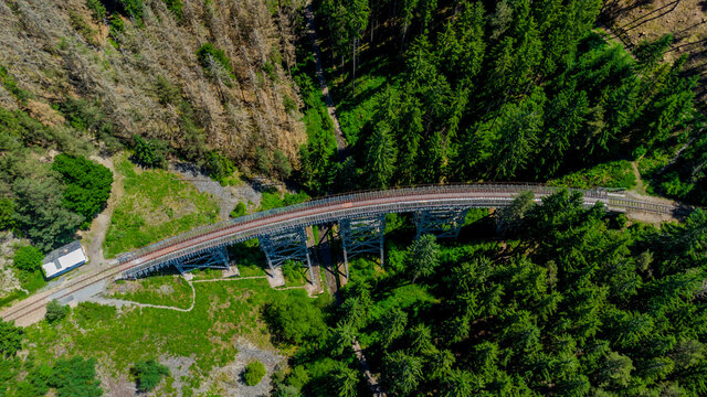 Sommerlicher Tag rund um das Saaletal an der Talsperre Hohenwarte