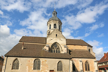 Obraz premium Saint Martin Church in Seurre, France 