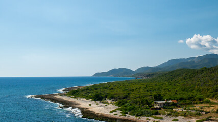 Fototapeta na wymiar Fantastic cuban coat line with wild nature and coral beach
