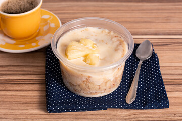 pineapple pot cake on wooden background