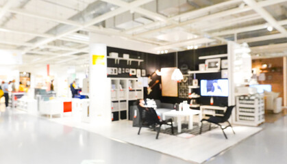 Abstract blur and defocused shopping mall of department store interior for background